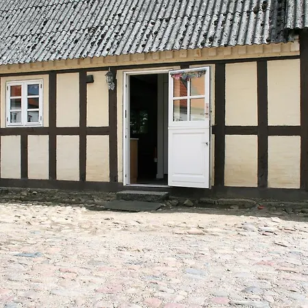 Pa Rodkaergard * Kerteminde